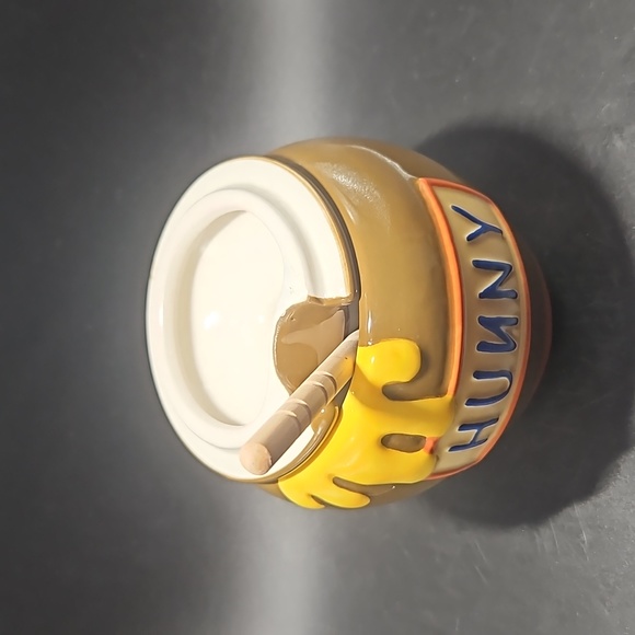Rare Winnie the Pooh’s Hunny Pot by Disney - Made For Storing & Serving Honey - Picture 3 of 11
